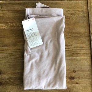 Lulullemon Vinyasa Scarf - Brand New-neutral pink